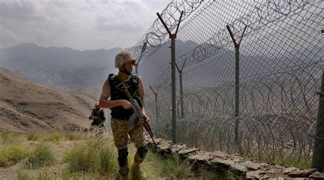 Pakistan, Afghanistan border fencing row resolved: official | World ...