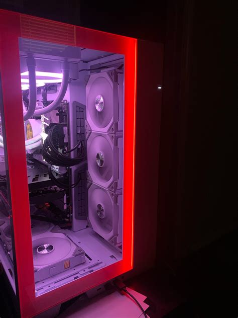 Why is my RGB case red : r/PcBuild