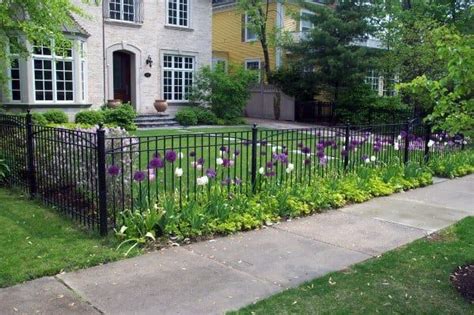 51 Front Yard Fence Ideas to Transform Your Outdoor Space | Backyard ...