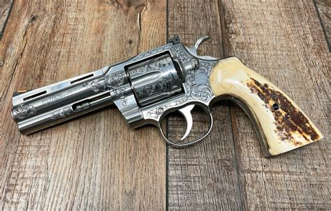 Engraved Colt Python .357Mag 4.25"