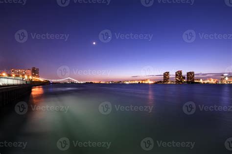 Ambassador Bridge 789387 Stock Photo at Vecteezy