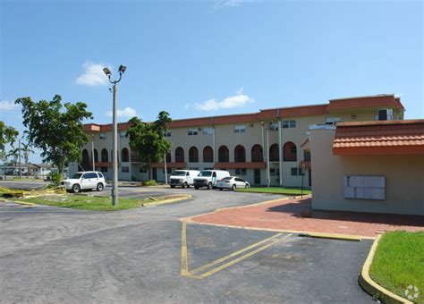 Miami Gardens Apartments - 2170 NW 183rd St Miami Gardens FL 33056 ...