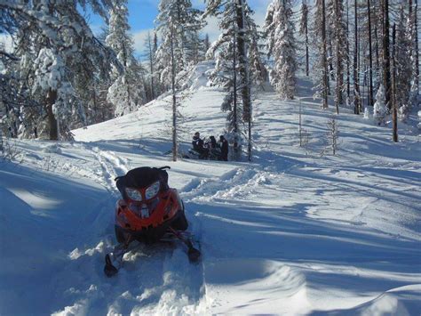 Pine & Featherville | Snowmobiling in Southwest Idaho