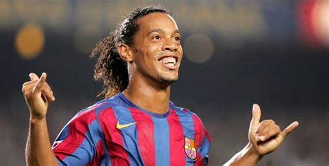 Ronaldinho Signature Celebration