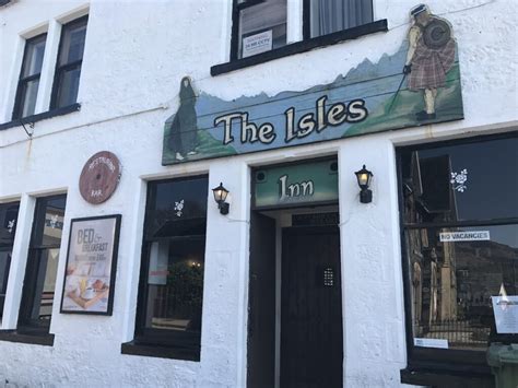 Isle of Skye Restaurants - 31 to Try in Scotland - Tour Guide Tara