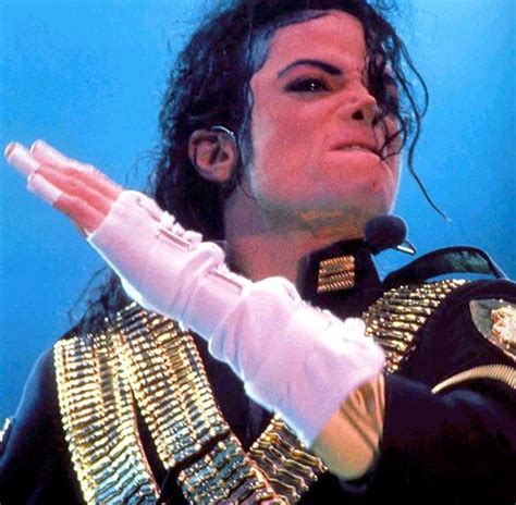 Back-hand ;p - Michael Jackson Photo (10253994) - Fanpop