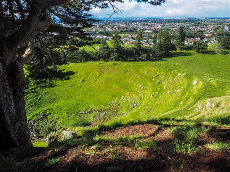 Mangere Mountain Crater – Aucklife