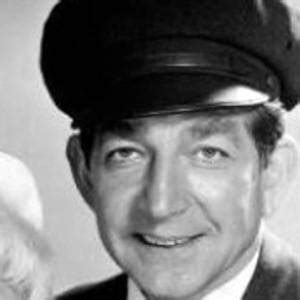 Leonard Stone - Trivia, Family, Bio | Famous Birthdays