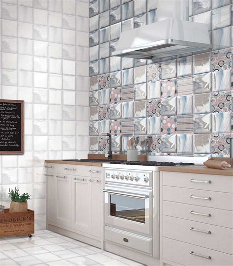 The Best Kitchen Tiles Design India 2022 - Decor