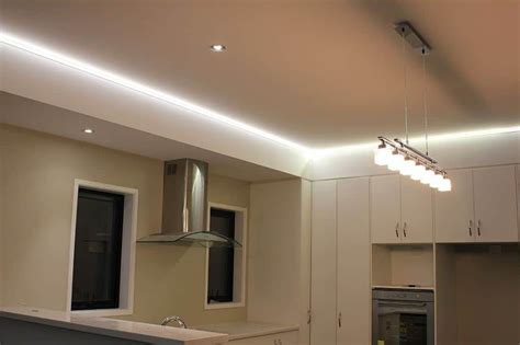 Kitchen Ceiling LED Strip Lighting | Soffitti cucina, Led, Arredamento