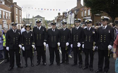 HM Coastguard dress uniform | Coast guard uniforms, Pageantry, Pomp