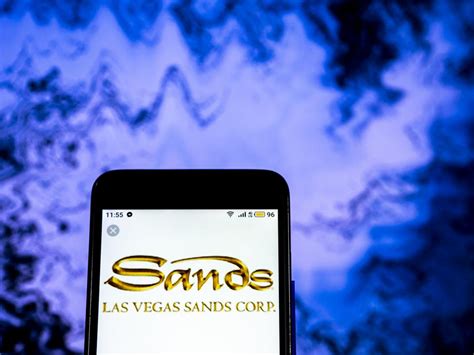 Should You Bet On Las Vegas Sands Stock After The Historic Annoucement?