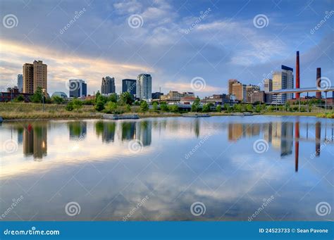 Birmingham, Alabama Skyline Stock Image - Image of scene, dark: 24523733