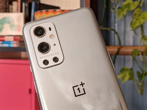 OnePlus 9 and 9 Pro Review: Great 5G Flagships With A Catch | HotHardware