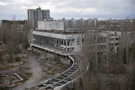 17 photos that show what the radioactive area around Chernobyl looks ...