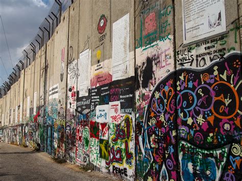 Art And Palestinian Resistance: Walking The Separation Wall In ...