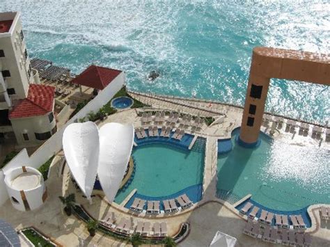 Beach Palace - Cancun | STSVacations