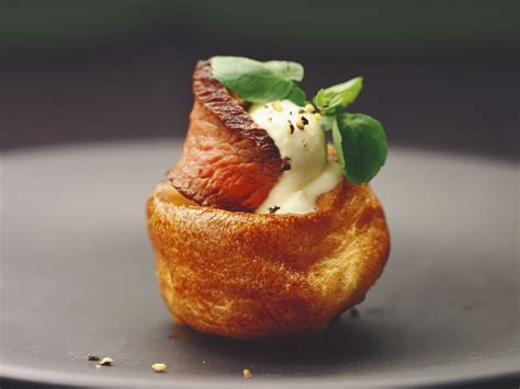 Yorkshire Pudding with Roast Beef recipe | Eat Smarter USA