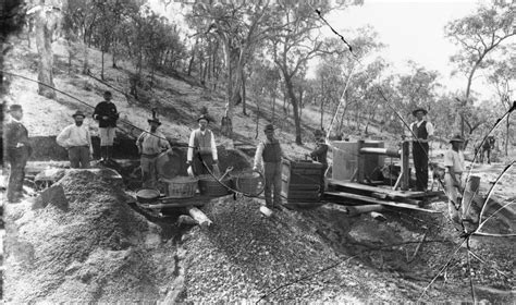 Photo Library | Australia history, Australia, Panning for gold