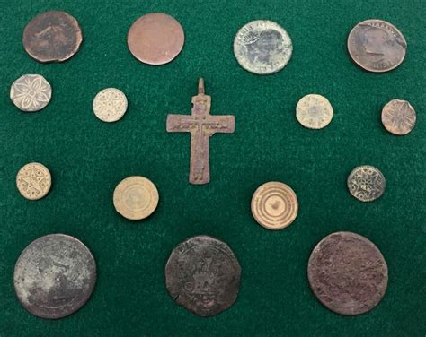 Spanish Colonial Era Coins And Buttons