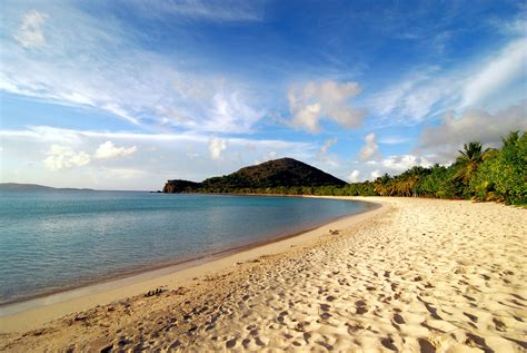 The Best Beaches of Tortola - Isle Blue