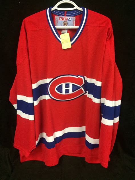 MONTREAL CANADIENS HOCKEY JERSEY (NEW W/ TAGS)