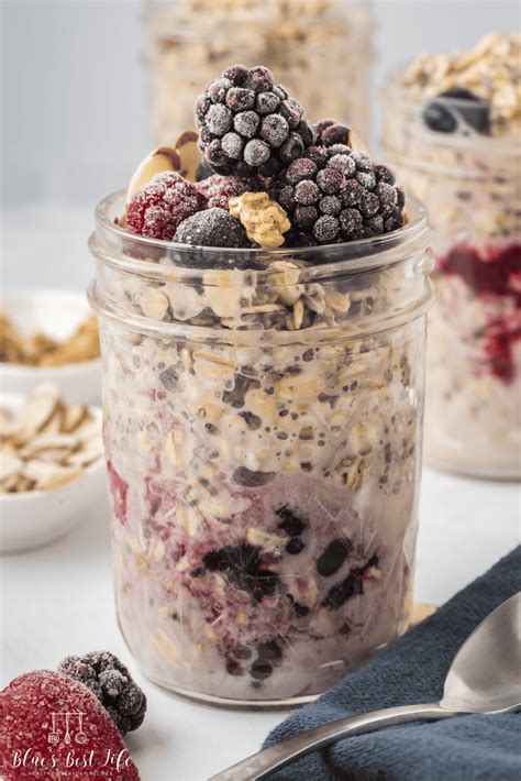 Easy Overnight Oats With Frozen Fruit Recipe - Blues Best Life