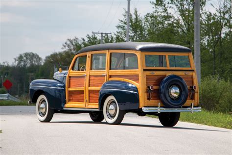 Get Your Woodie Wagon On At RM's Motor City Auction | Carscoops ...