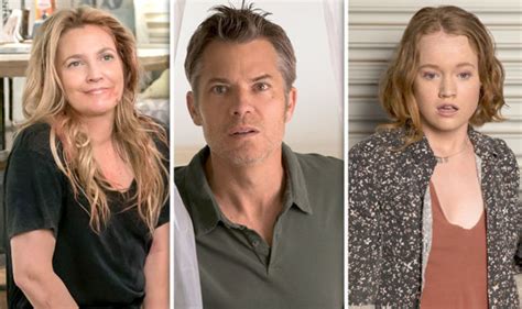 Santa Clarita Diet season 2 cast: Who stars in Santa Clarita Diet ...