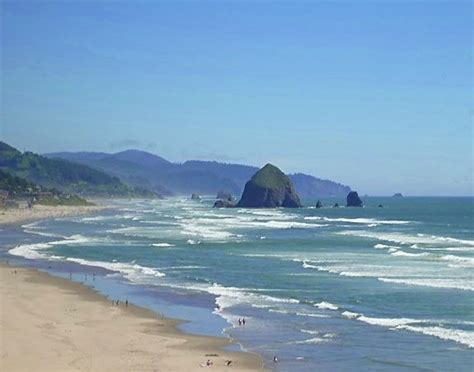 astoria, oregon | Oregon beaches, Pacific beach, Canon beach