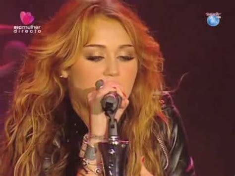 Miley Cyrus - 7 Things - Live @ Rock in Rio-Lisboa 2010 - YouTube