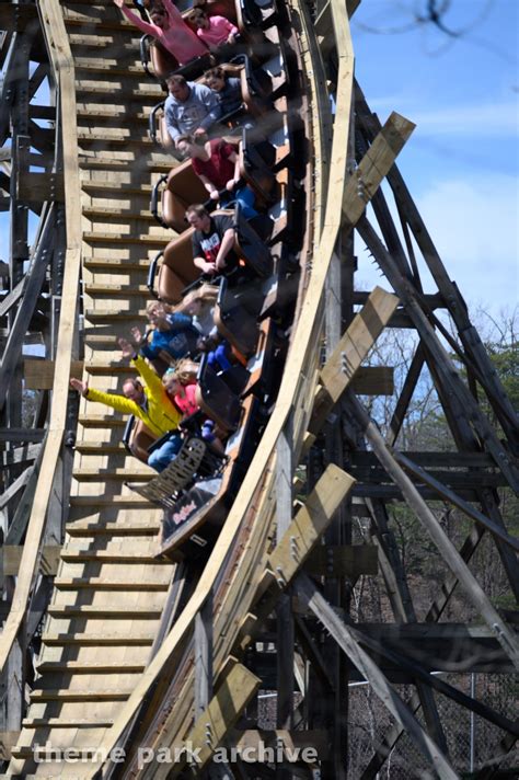 Thunderhead at Dollywood | Theme Park Archive