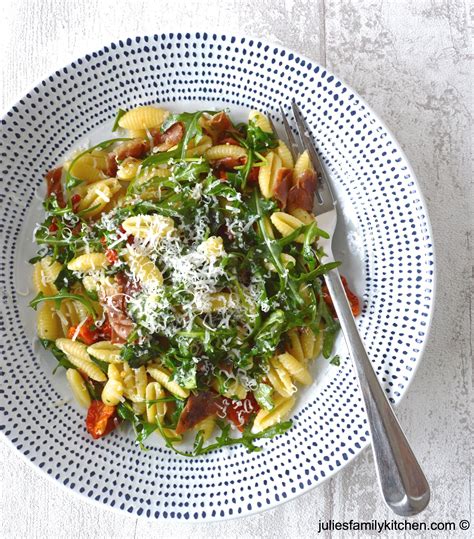 Gnocchetti Sardi Pasta with Parma Ham, Rocket and Tomatoes | Best pasta ...