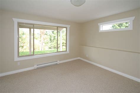 bedroom walls painted in light cream colour