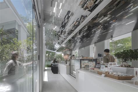 NANA Coffee Roasters Bangna / IDIN Architects | ArchDaily