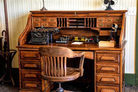 The Origin and Evolution of Antique Desks -styylish