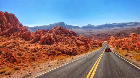 Valley of Fire State Park, Nevada - Road Pickle