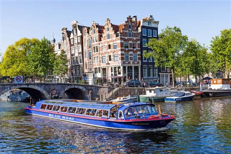 Wheelchair-friendly canal cruise in Amsterdam | Amsterdam Canal Cruises