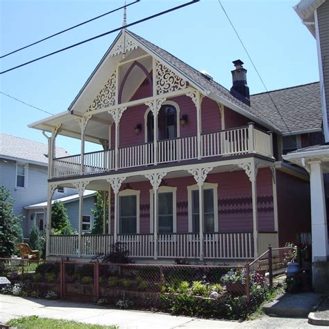 1000+ images about Victorian Gingerbread Homes on Pinterest | Queen ...