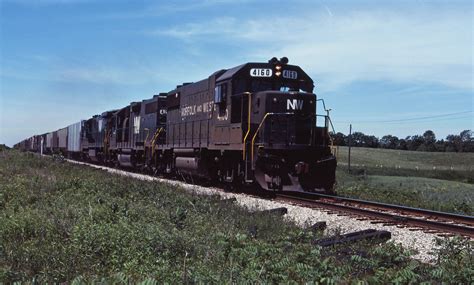 Railpictures.ca - Doug Page Photo: The Norfolk & Western-Southern ...