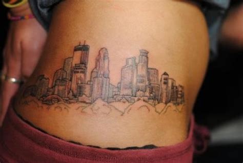 Minneapolis Skyline Tattoo. Weird placement, but I love the idea ...