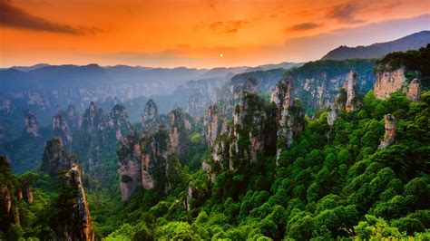 Zhangjiajie National Forest Park in China - photos and description