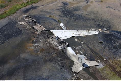 Figure 3. Aerial photograph of airplane wreckage. | Aerial photograph ...