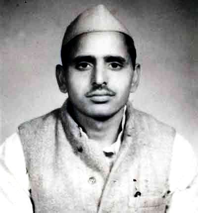 Mulayam Singh Yadav Wiki, Age, Death, Caste, Wife, Family, Biography ...