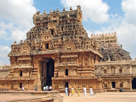 Top 10 Temples in India | Insight India : A Travel Guide to India