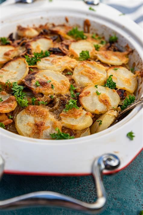 Potato Bake With Bacon (Boulangere Potatoes) - Scrummy Lane