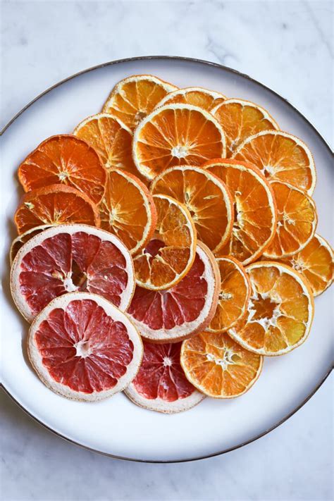 How to Dry Orange Slices