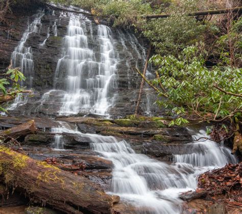 5 of the Best Hiking Trails in South Carolina - Upcountry South Carolina