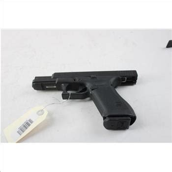 Glock 17 Gen 5 BB Gun | Property Room