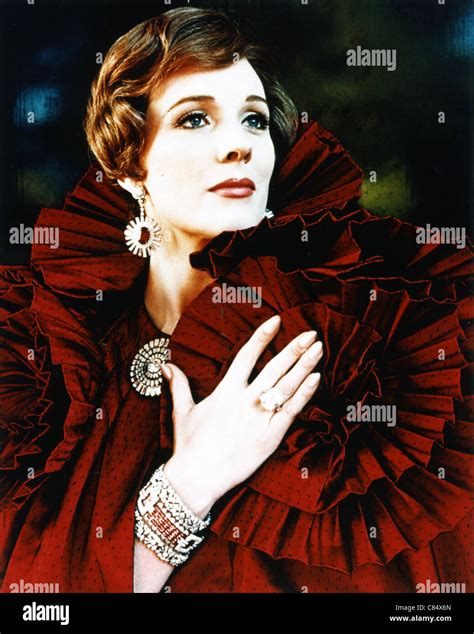 Julie andrews star 1968 hi-res stock photography and images - Alamy